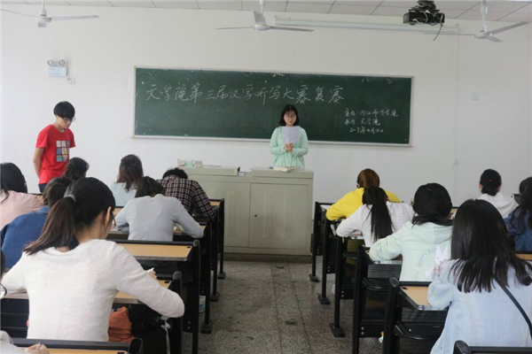 B45178106DC4E1591281DC8E756ADE8A.jpg